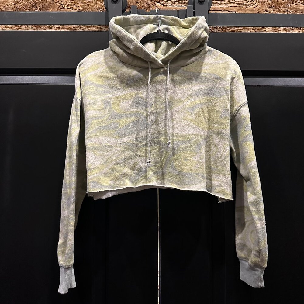 Oversized Green Marble Cropped Hoodie